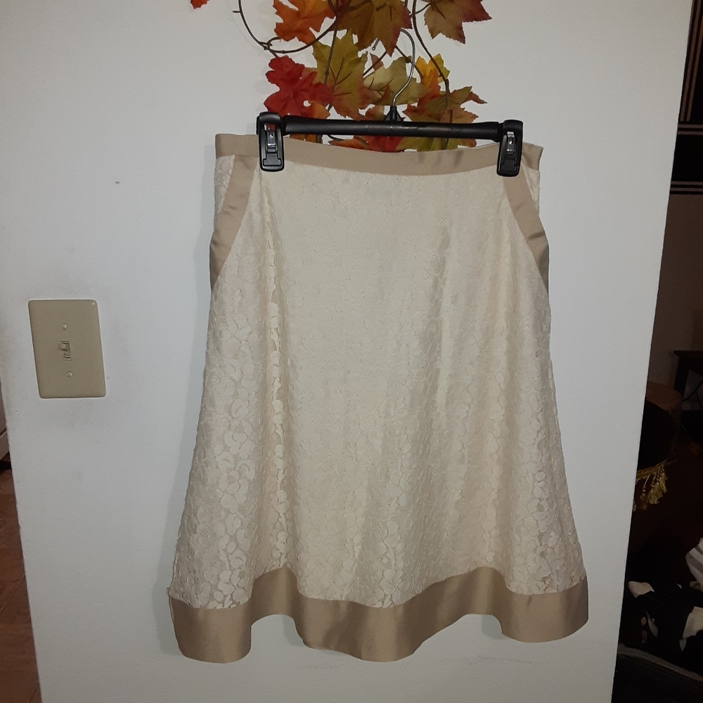 Isaac Mizrahi skirt size 10